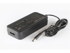 日規日立投影機電源適配器