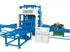 臨沂機(jī)械設(shè)備，臨沂熱銷免燒磚機(jī)哪