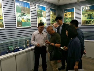 皖科智能陳錦榮出席中國(guó)傳感器與物聯(lián)網(wǎng)產(chǎn)業(yè)聯(lián)盟成員企業(yè)考察團(tuán)座談會(huì)并調(diào)研馬尾物聯(lián)網(wǎng)產(chǎn)業(yè)基地