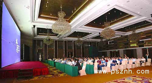 7-所有與會來賓共同欣賞了由臺達出資籌制的8K環境紀錄片《水起·臺灣》