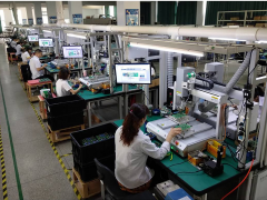 流金八月 驕陽似火，虹潤項目建設(shè)如火如荼