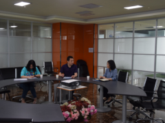 技術創新 再接再厲 西安工信局兩化融合處領導到中星測控公司調研