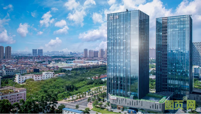 堅定戰略聚焦、持續投入研發,環衛服務營收21.62億、在手年化36.43億、合同總額445億