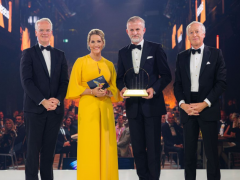 賀利氏因其卓越的創(chuàng)業(yè)精神和社會責任感榮獲 “2024 年 EY 年度企業(yè)家 ”榮譽獎